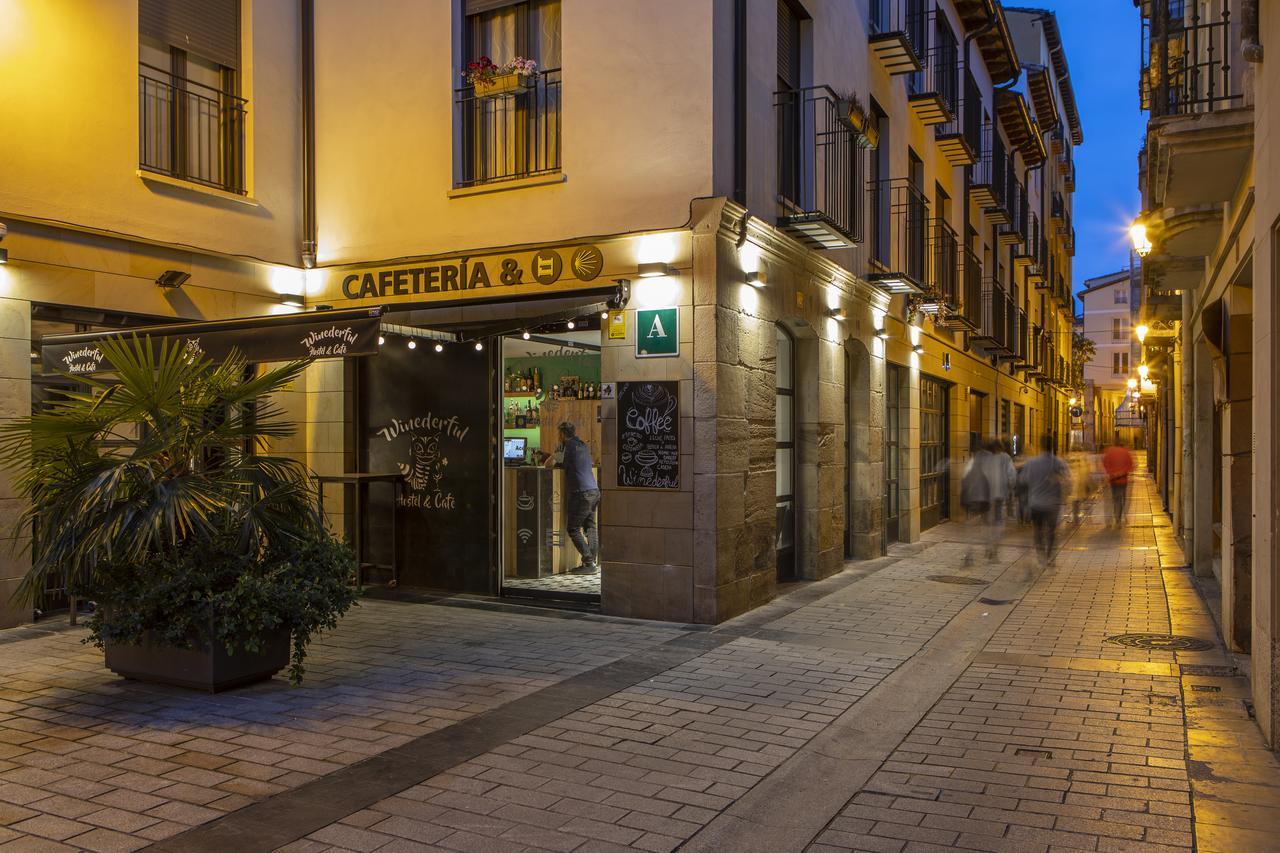 Winederful Hostel & Cafe Logroño Exteriör bild